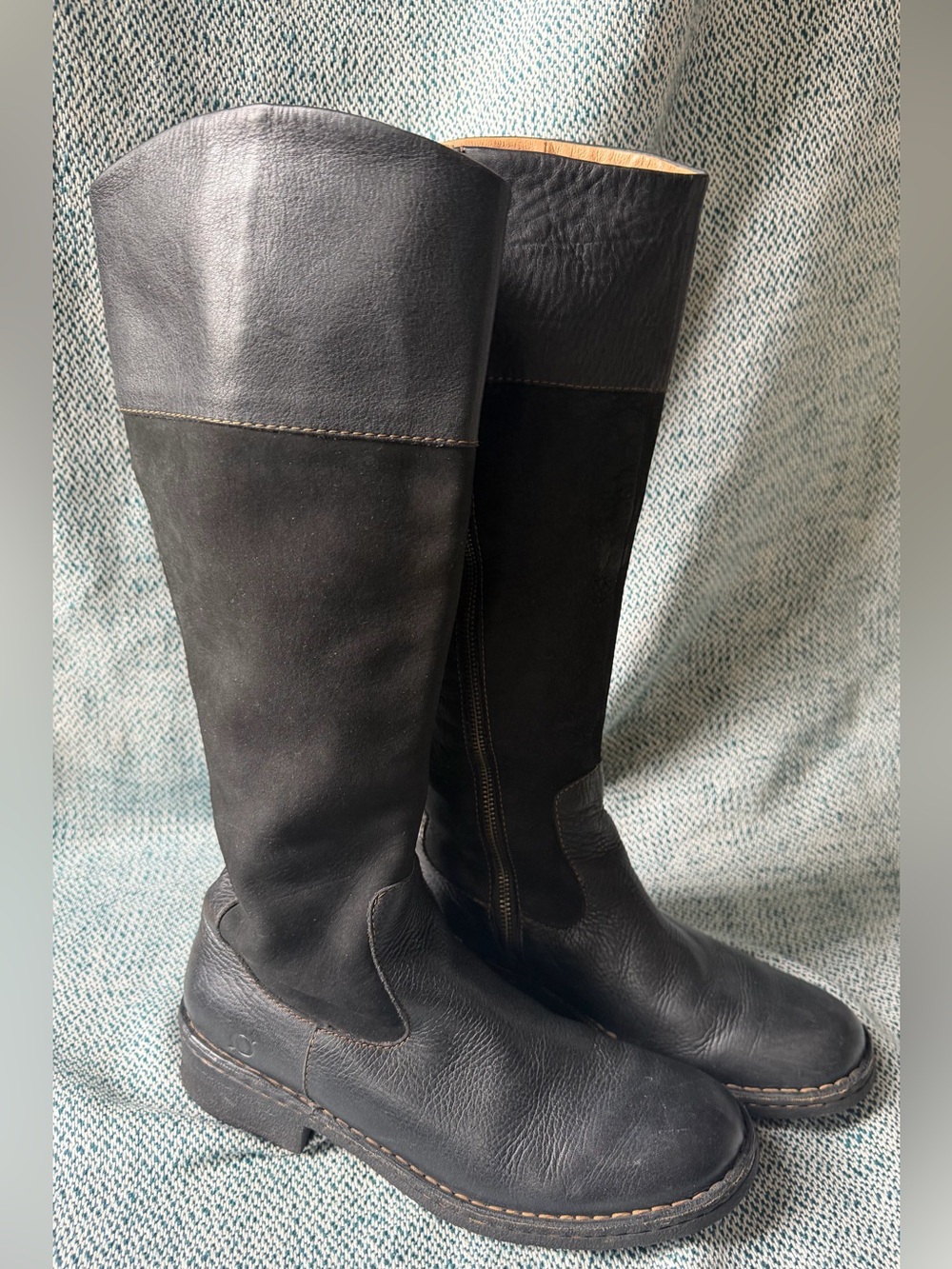 Born Black Leather Suede Tall Riding Boots Size 9 Knee High Zip Equestrian